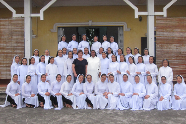 Chuyến viếng thăm của phái đoàn Hiệp Hội nữ Đa Minh Quốc Tế (DSI – Dominicans Sister’ International)