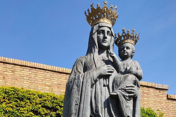 Bộ Giáo lý Đức Tin công bố văn kiện về các tước hiệu của Đức Mẹ