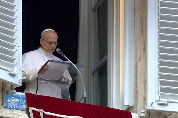 Kinh Truyền Tin (8/2): Mở ra với tha nhân sẽ thắp lại niềm vui