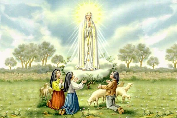 Ngày 13/5 - Đức Mẹ hiện ra tại Fatima
