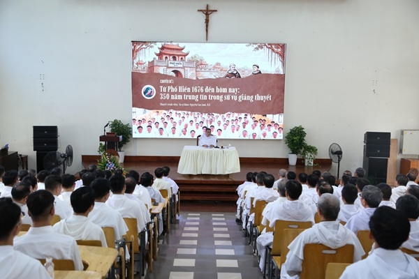 Anh Em Đa Minh Việt Nam họp mặt mừng Lễ Đức Maria – Nữ Vương Các Thánh Tử Đạo, Bổn mạng Tỉnh Dòng