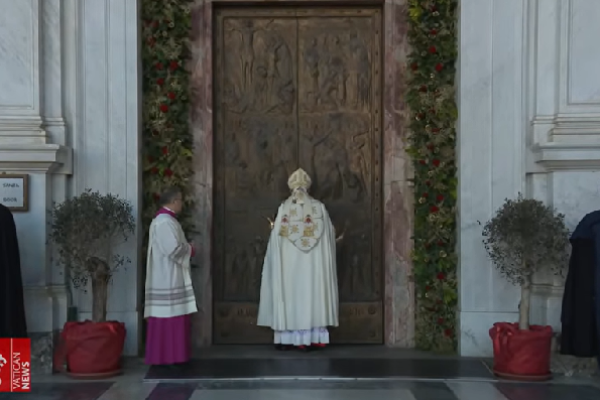 Đóng Cửa Thánh tại Vương Cung Thánh Đường Thánh Phao-lô Ngoại Thành