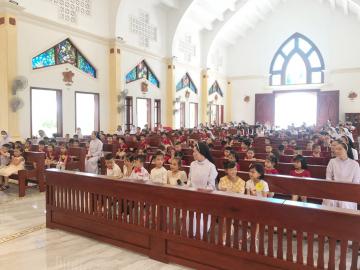 Trường Mầm non Tư thục Bình Minh: Hình ảnh Thánh lễ Tổng kết năm học 2021 - 2022 (1)