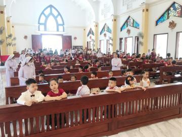 Trường Mầm non Tư thục Bình Minh: Hình ảnh Thánh lễ Tổng kết năm học 2021 - 2022 (2)
