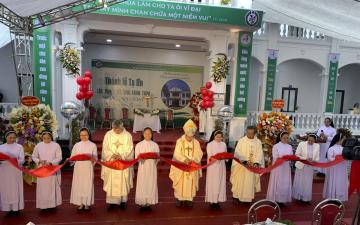 Tu xá Thánh Martinô Ngọc Đồng: Thánh lễ Tạ ơn, Làm phép và Cắt băng Khánh Thành Nhà Sinh Hoạt