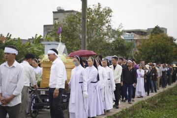 Hình ảnh: Thánh lễ và Tiễn đưa Nữ tu Maria Phạm Thị Hướng, OP.