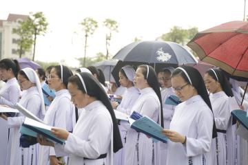 Hình ảnh Hành hương Năm Thánh 2025 tại Nhà thờ Chính tòa Thái Bình