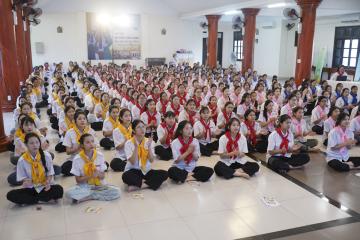 Hình ảnh: Sáng ngày thứ Hai Đại hội Ơn gọi (11.7.2025)