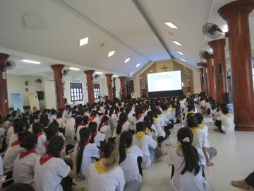 Hình ảnh: Sáng ngày thứ Hai Đại hội Ơn gọi (11.7.2025)