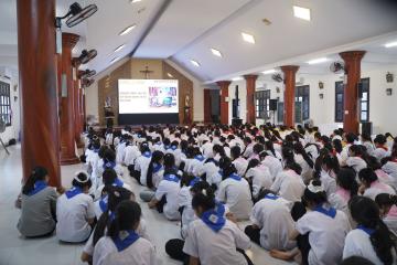 Hình ảnh: Sáng ngày thứ Hai Đại hội Ơn gọi (11.7.2025)
