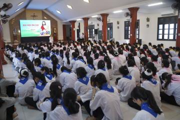 Hình ảnh: Sáng ngày thứ Hai Đại hội Ơn gọi (11.7.2025)