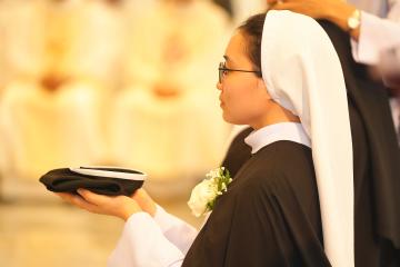 Hình ảnh: Hồng ân Tiên khấn và Vĩnh khấn