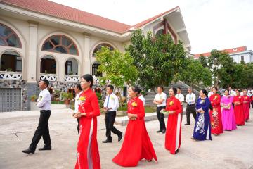Hình ảnh: Đón tiếp và rước đoàn lễ nghi | Khấn Dòng 2025