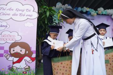 Hình ảnh: Thánh lễ Bế giảng Năm học, Lễ Ra trường và mừng ngày Quốc tế Thiếu Nhi năm 2026 | Mầm Non Tư Thục Bình Minh