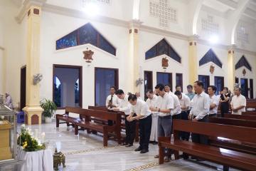 Hình ảnh: Nghi thức Khâm liệm & Thánh lễ cầu nguyện cho Nữ tu Anna Nguyễn Thị Cúc, OP.