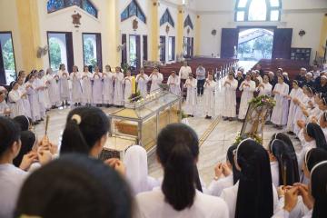 Hình ảnh: Nghi thức Tiễn biệt và Thánh lễ An táng Nữ tu Anna Nguyễn Thị Cúc, OP.