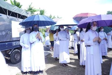 Hình ảnh: Tiễn đưa Nữ tu Anna Nguyễn Thị Cúc, OP.