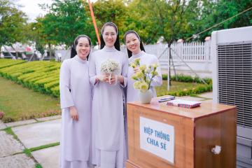 Chùm hình ảnh số 1: Thánh lễ Tạ ơn, Nghi thức Khấn Dòng và mừng Ngân khánh Khấn Dòng năm 2026 (1)