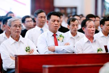 Chùm Hình ảnh số 5: Thánh lễ Tạ ơn, Nghi thức Khấn Dòng và mừng Ngân khánh Khấn Dòng năm 2026 (5)