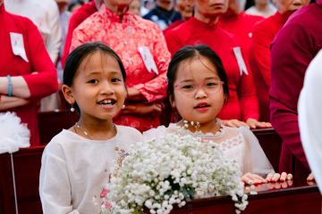 Chùm Hình ảnh số 5: Thánh lễ Tạ ơn, Nghi thức Khấn Dòng và mừng Ngân khánh Khấn Dòng năm 2026 (5)