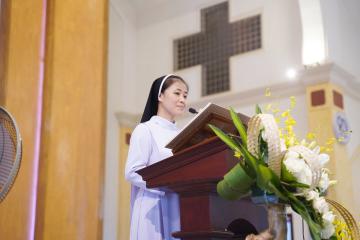 Chùm Hình ảnh số 6: Thánh lễ Tạ ơn, Nghi thức Khấn Dòng và mừng Ngân khánh Khấn Dòng năm 2026 (6)