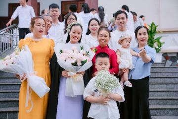 Chùm Hình ảnh số 6: Thánh lễ Tạ ơn, Nghi thức Khấn Dòng và mừng Ngân khánh Khấn Dòng năm 2026 (6)