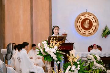 Chùm Hình ảnh số 6: Thánh lễ Tạ ơn, Nghi thức Khấn Dòng và mừng Ngân khánh Khấn Dòng năm 2026 (6)