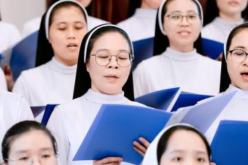 Chùm Hình ảnh số 6: Thánh lễ Tạ ơn, Nghi thức Khấn Dòng và mừng Ngân khánh Khấn Dòng năm 2026 (6)