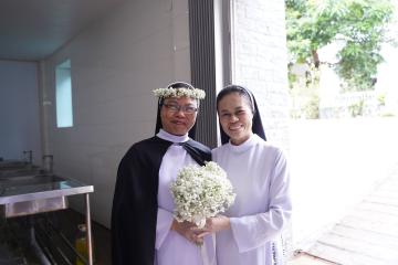 Chùm Hình ảnh số 8: Thánh lễ Tạ ơn, Nghi thức Khấn Dòng và mừng Ngân khánh Khấn Dòng năm 2026 (8)