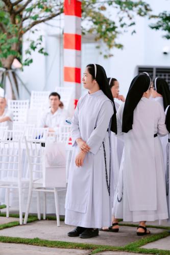 Chùm Hình ảnh số 8: Thánh lễ Tạ ơn, Nghi thức Khấn Dòng và mừng Ngân khánh Khấn Dòng năm 2026 (8)