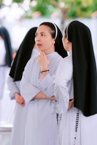Chùm Hình ảnh số 8: Thánh lễ Tạ ơn, Nghi thức Khấn Dòng và mừng Ngân khánh Khấn Dòng năm 2026 (8)