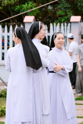 Chùm Hình ảnh số 8: Thánh lễ Tạ ơn, Nghi thức Khấn Dòng và mừng Ngân khánh Khấn Dòng năm 2026 (8)