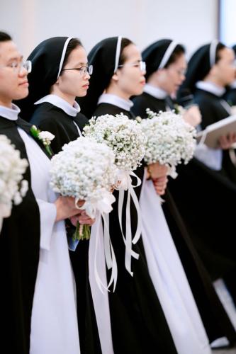 Chùm Hình ảnh số 8: Thánh lễ Tạ ơn, Nghi thức Khấn Dòng và mừng Ngân khánh Khấn Dòng năm 2026 (8)