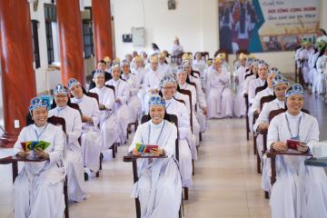 Hình ảnh 1: Cuộc thi Chung kết Tìm hiểu Tin mừng Mát thêu