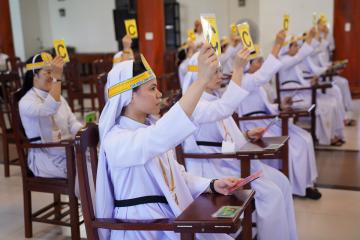 Hình ảnh 1: Cuộc thi Chung kết Tìm hiểu Tin mừng Mát thêu