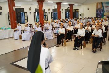 Hình ảnh 2: Cuộc thi Chung kết Tìm hiểu Tin mừng Mát thêu