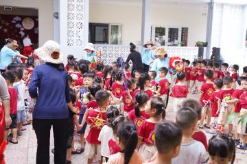 Hình ảnh: Các con Mầm Non Bình Minh vui Tết Trung Thu năm 2026